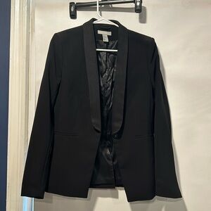 NWOT - H&M Blazer
